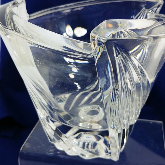 Candle Holder Candy Nut Bowl Triangle Swirl Design Glass 4" H - Picture 2 of 8